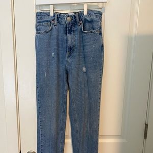 BDG URBAN OUTFITERS JEANS